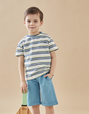 Outfit 2 Noukie's band