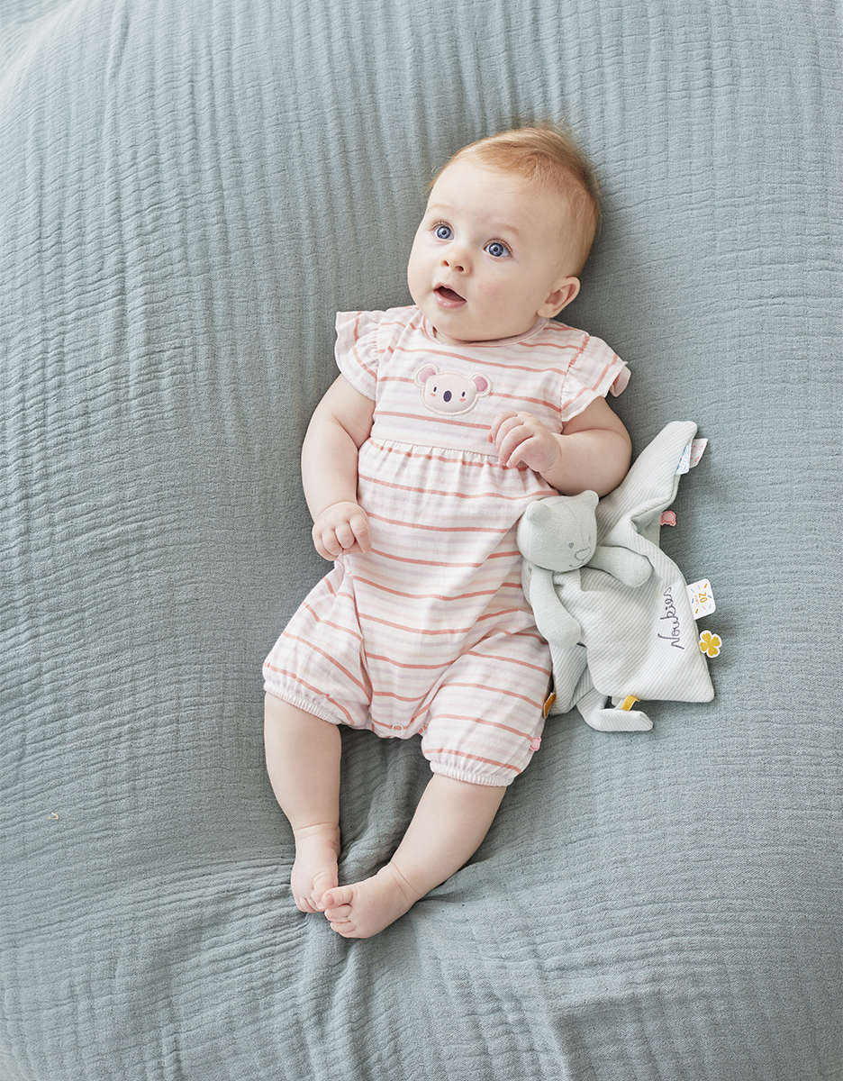 Pyjama combishort rayé  en coton BIO, rose clair