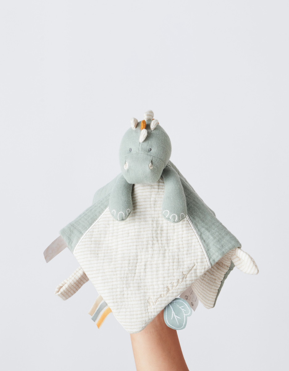 Doudou Stégi, Dino