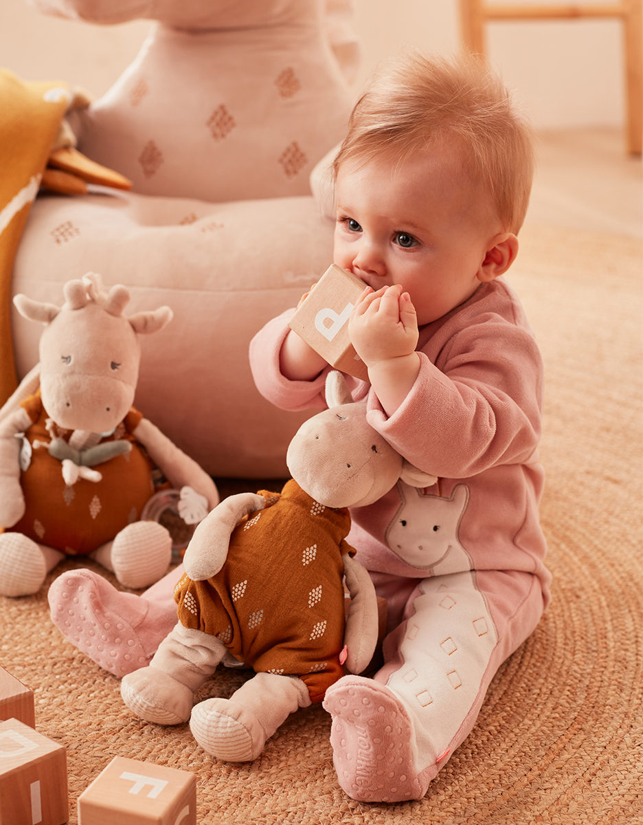 Pyjama dors-bien girafe en velours, rose