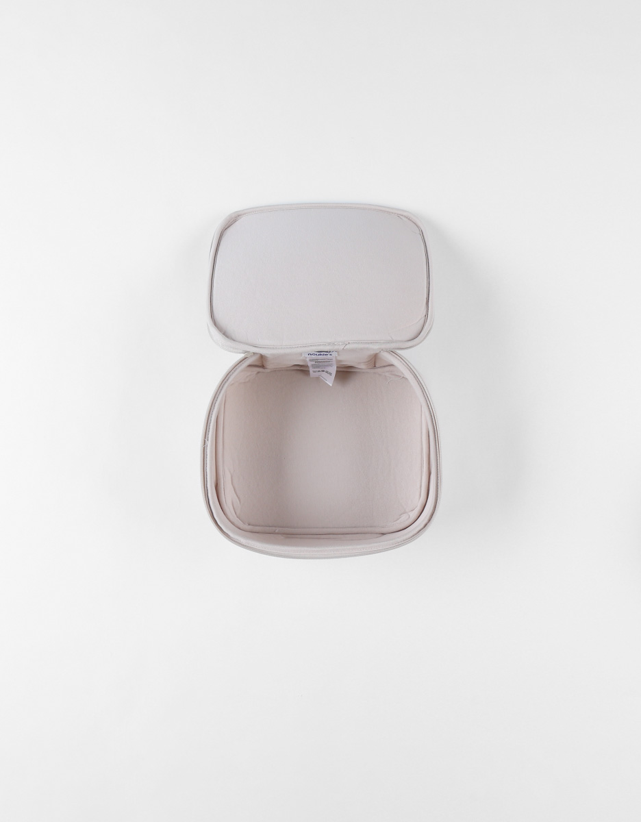 Valise de maternité, écru